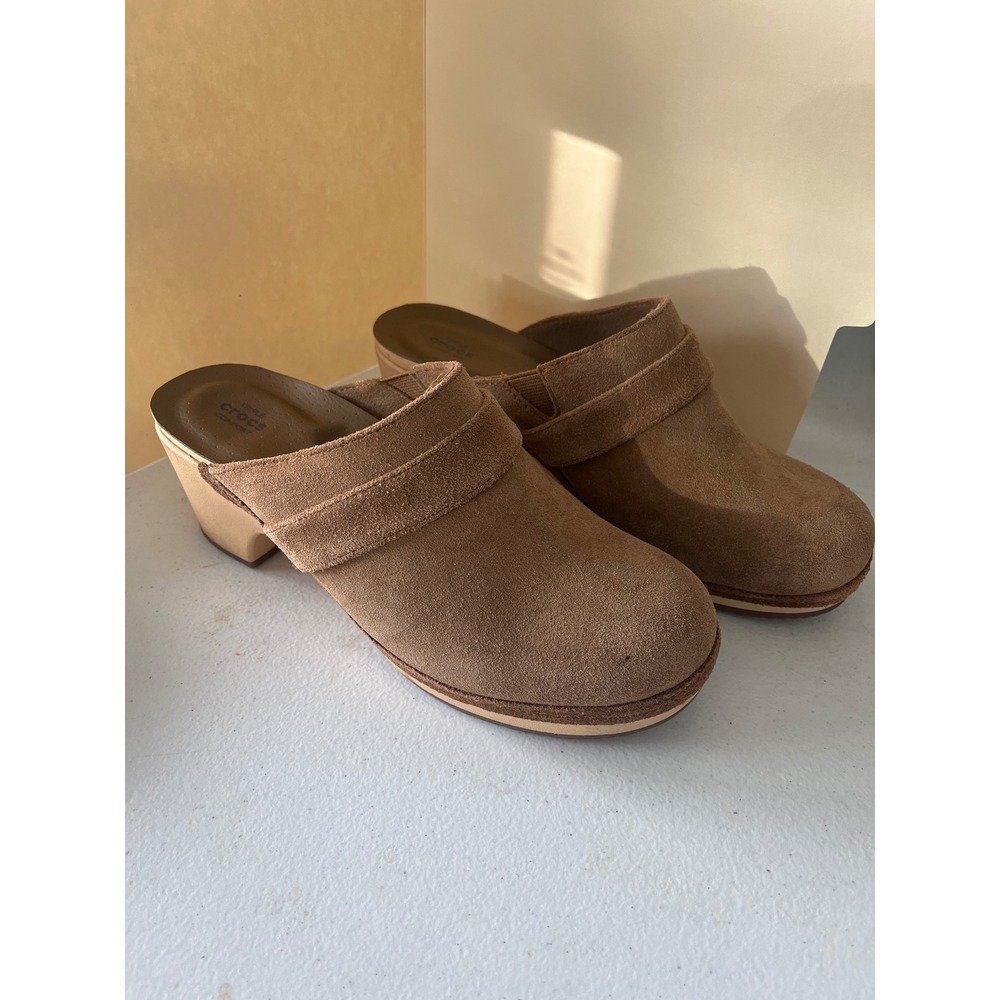 Crocs Triple Comfort Suede Clogs Tan Brown Block Heel Mules Womens 7 202612